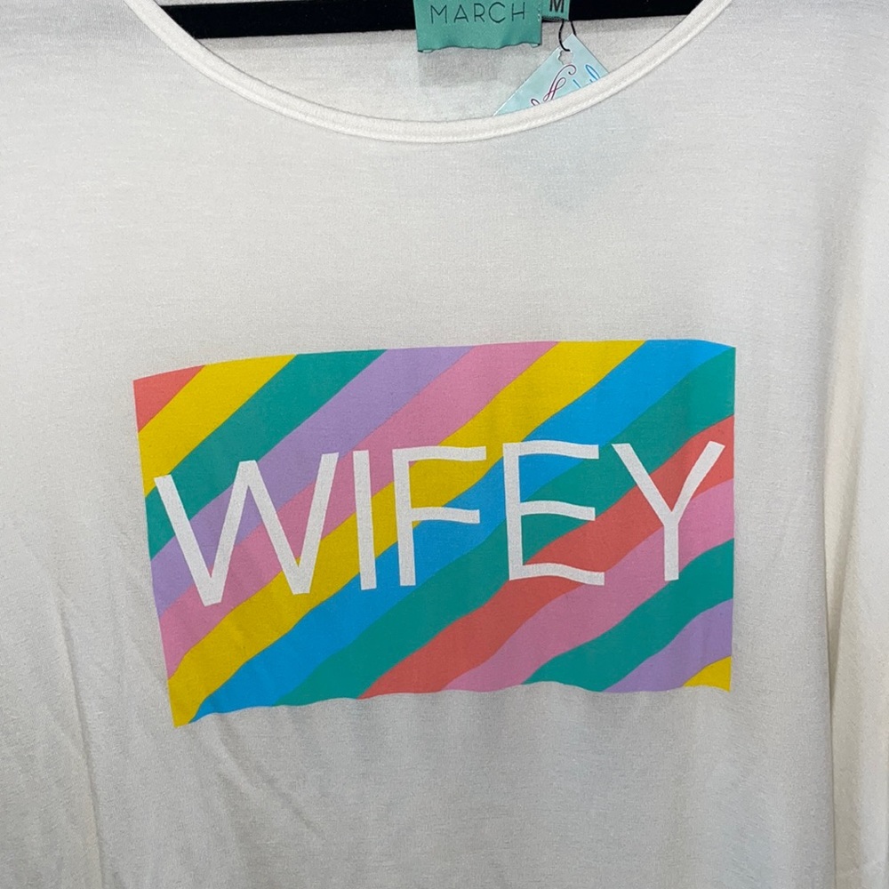 “Wifey” on multicolored stripe rectangle